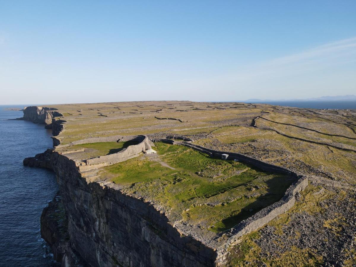 ホテル Kilmurvey House キルローナン エクステリア 写真